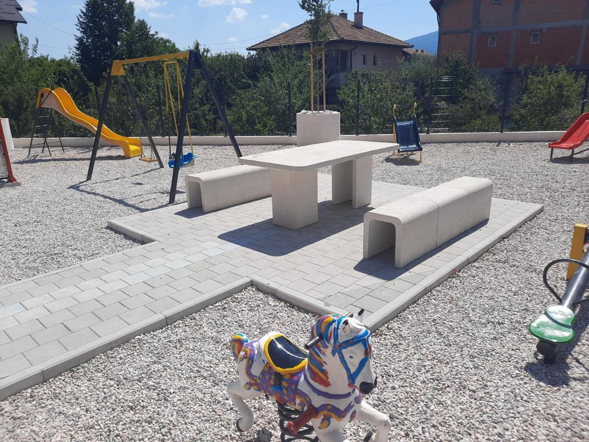 Apartman Bulevar Sarajevo - Free Parking 외부 사진