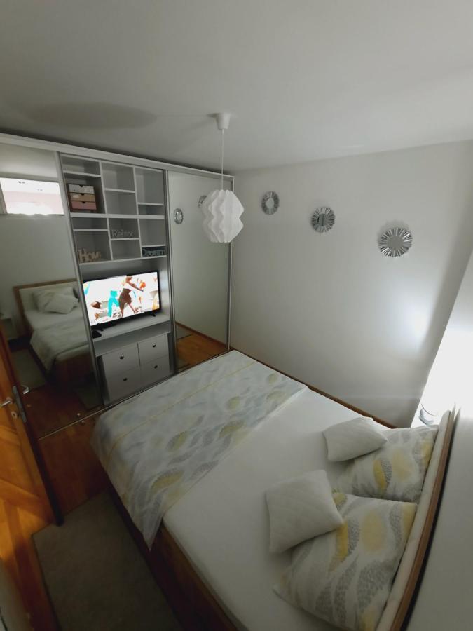 Apartman Bulevar Sarajevo - Free Parking 외부 사진