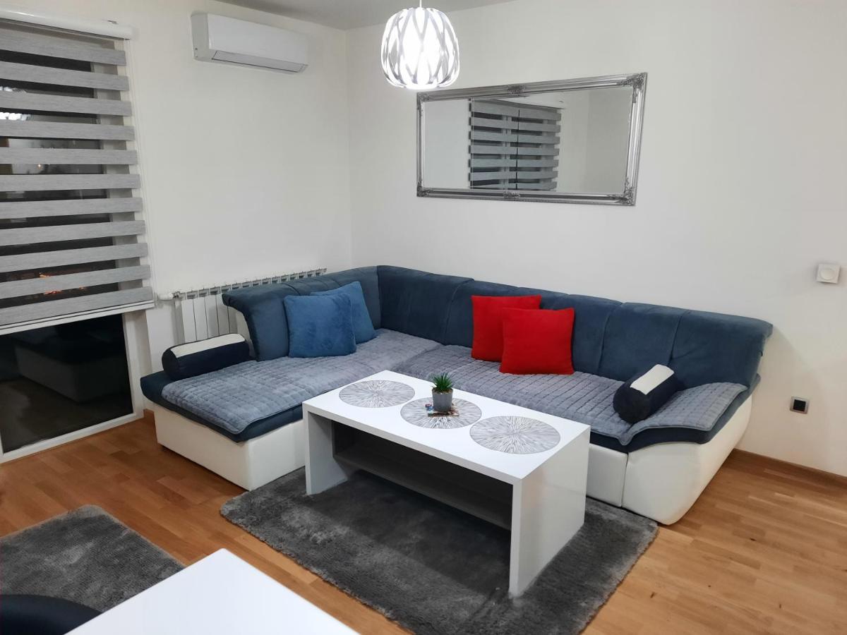 Apartman Bulevar Sarajevo - Free Parking 외부 사진