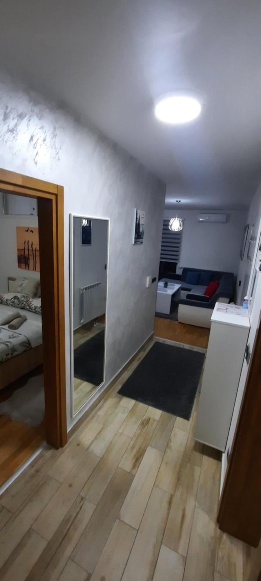 Apartman Bulevar Sarajevo - Free Parking 외부 사진